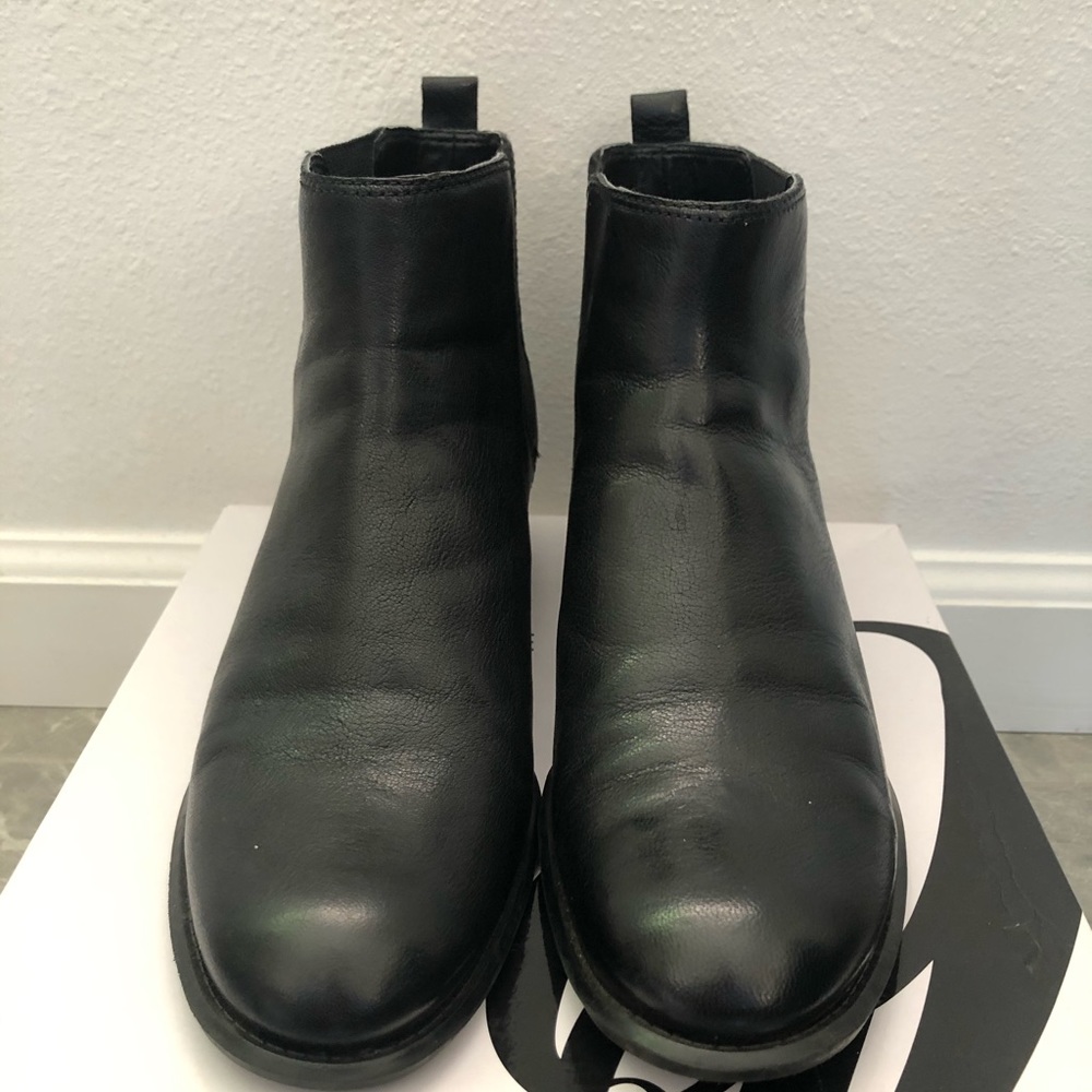 Nine West boots